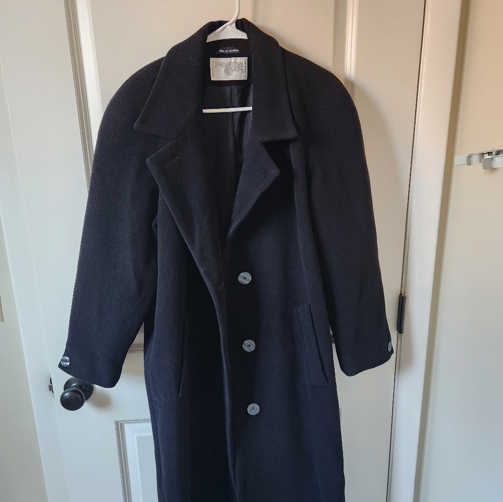 Vintage International Scene Wool Overcoat